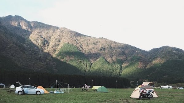 Les Secrets d'un Séjour Réussi en Hébergement Camping: Conseils et Idées Innovantes