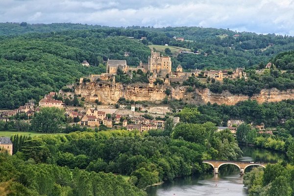 Découvrez les meilleurs spots de camping dans le Périgord Noir