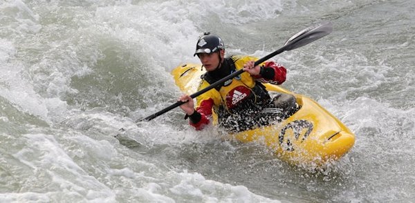Votre guide ultime pour la location de canoë en Ardèche